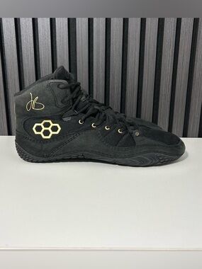 Rudis jb1 black gold wrestling shoes